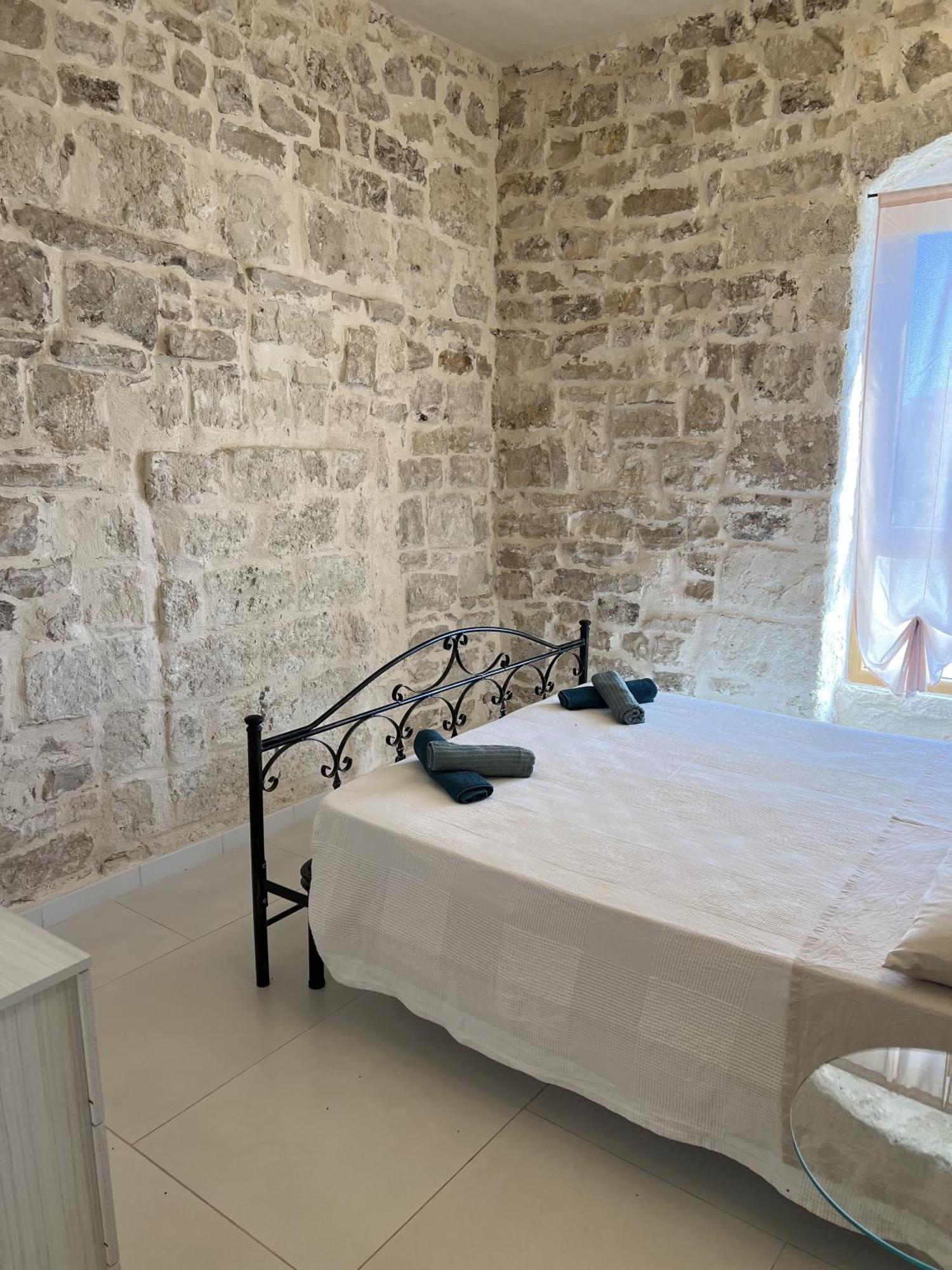Intra Moenia Bed & Breakfast Bisceglie Exterior photo